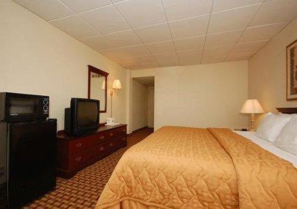 Quality Inn And Suites Conference Center Richmond Quarto foto